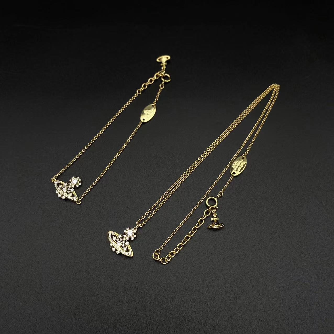 168 RMB Bracelet / 188 RMB Necklace S925